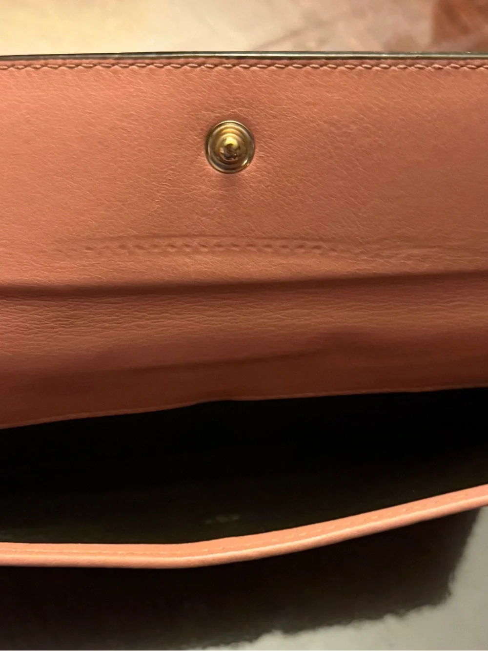 Gucci Brown GG Canvas Wallet with Pink Trim and Gold Heart Logo - Picture 3 of 11